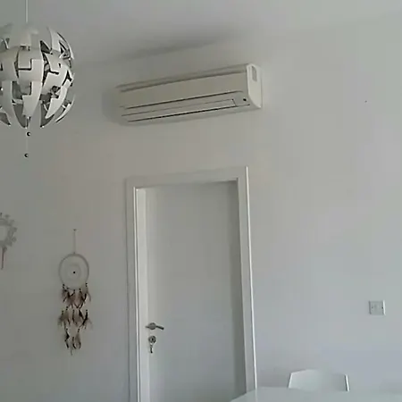 Privatunterkunft Private Bedroom In Swieqi *